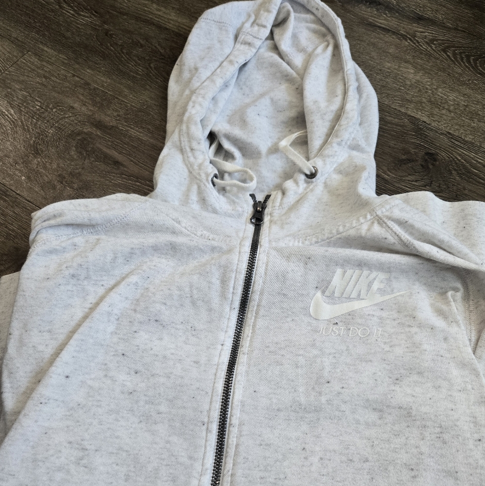 Nike Light Gray Zip-Up Hoodie